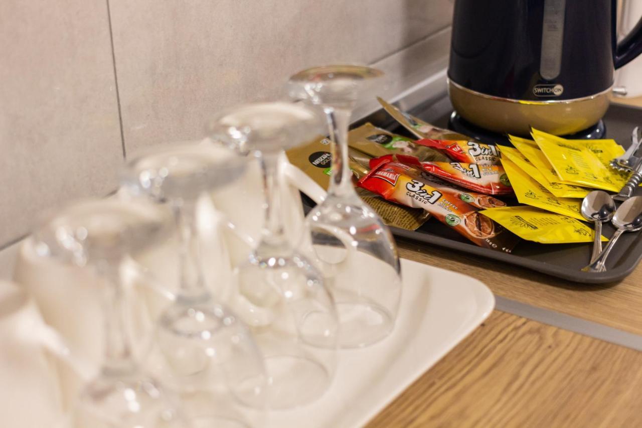 Gajeva Rooms - Stockholm Apartment Self Check-In Вировитица Экстерьер фото