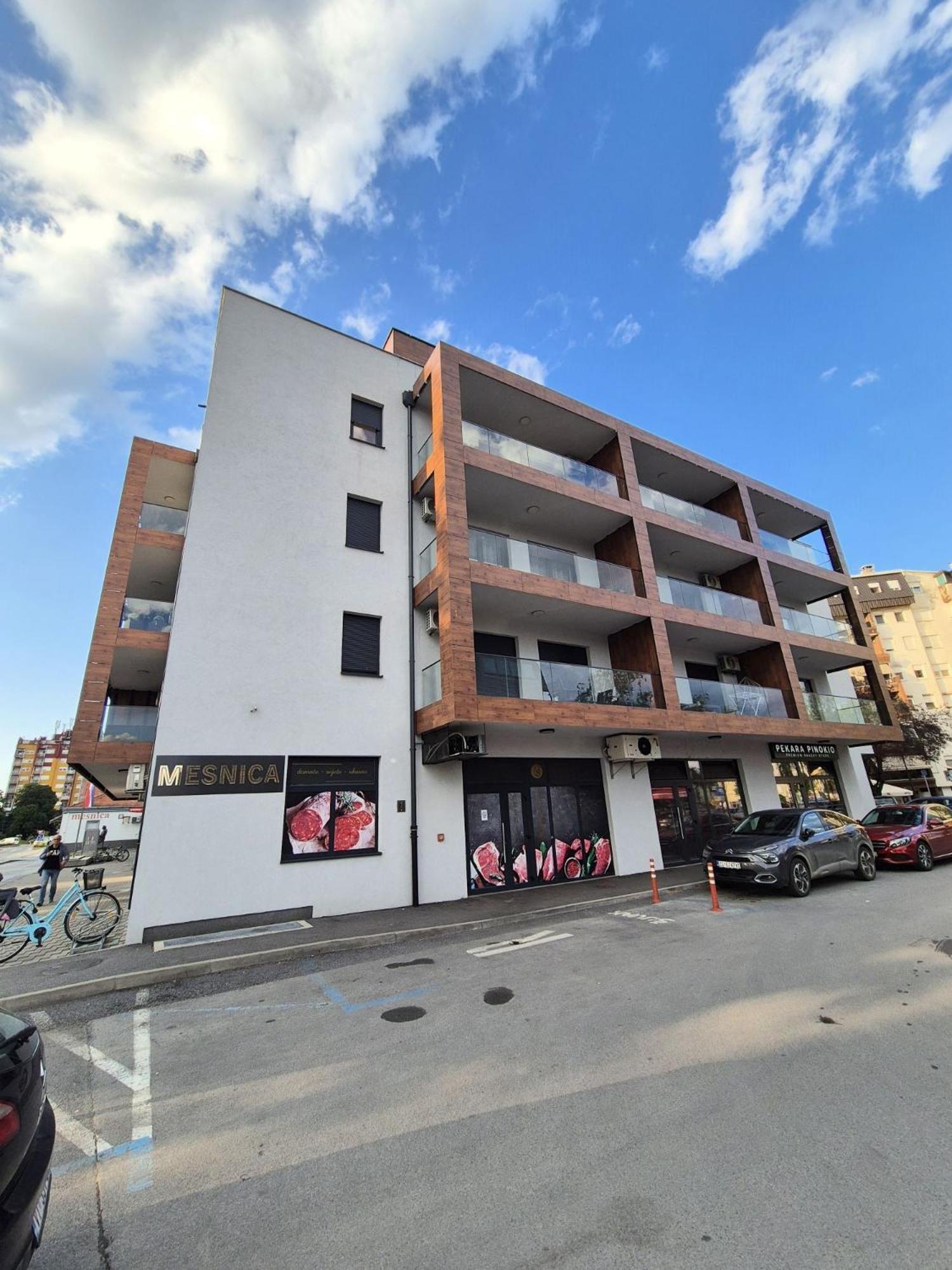 Gajeva Rooms - Stockholm Apartment Self Check-In Вировитица Экстерьер фото