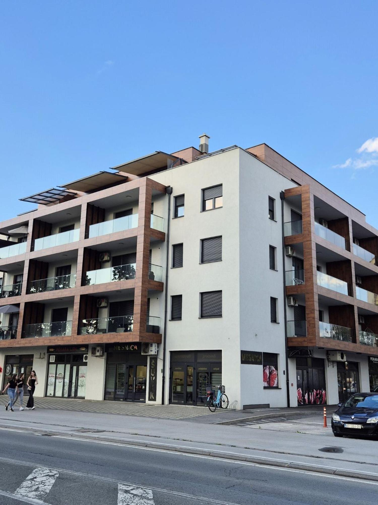 Gajeva Rooms - Stockholm Apartment Self Check-In Вировитица Экстерьер фото